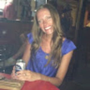 Meet your Posher, Leah